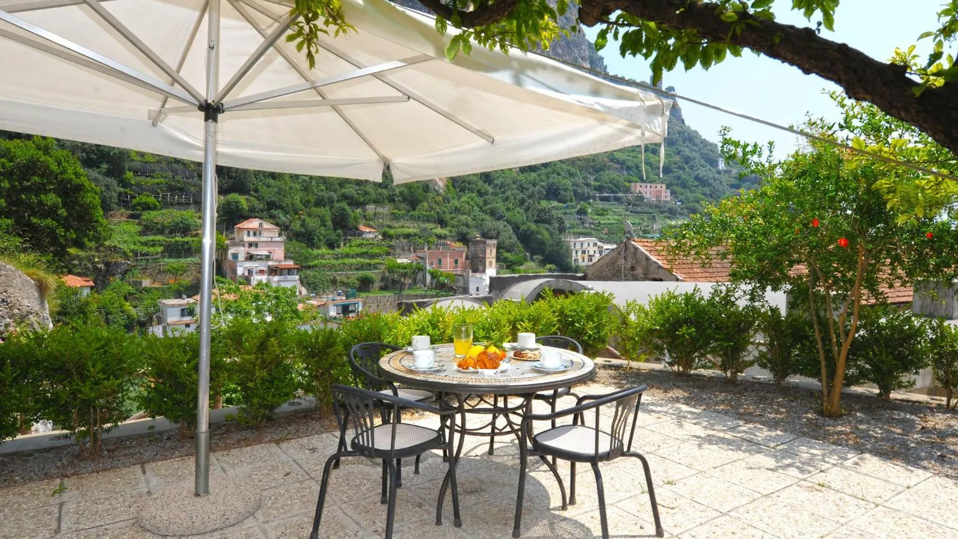 Apartment Convento San Basilio-3 By Interhome アマルフィ